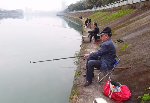 长江翻板钓鱼技巧