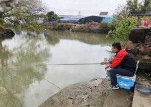 深圳钓鱼爱好者的福音：租赁渔具，尽享垂钓乐趣